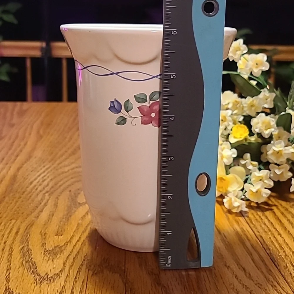 Pfaltzgraff Bonnie Brae Utencil Holder